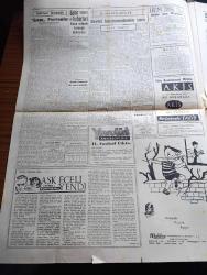 Cumhuriyet Gazetesi - 10 Aralık 1959 - CHP Genel Sekreteri Adnan Menderes'in Edirne Nutkuna Cevap Verdi - Kıbrıs Endişe İçinde Rumlar 200 Dinamit Çubuğu Çaldılar - İstanbul'da Lastik İş Kolunda 8 Bin İşsiz Var - Meclis Emekli Ve Dul Maaşlarını Görüşecek - Eski Bakanlar Diyorlar Ki 5 Röportajı Yapan Feyyaz Tokar - Emniyet Müdürü Feyyaz Tokar Aleyhine Bir Dava Açıldı - Aşk Eceli Yendi Çeviren Hamdi Varoğlu Yazı Dizisi - Unkapanında 300 Bina Daha Yıkılıyor - Alametler Yazan Burhan Felek Köşe Yazısı - Viyanalı Meşhur Kuartet'in Yarın Vereceği Konser - Dünyayı Fethetmek İçin Rusya Fezaya Güveniyor - Halide Edip Adıvar'ın Açık Gösterimi - Alman Ordusu Son Savaşta 4,000,000 Genç Kaybetti - Koruyucu Melekler Şatonun Kraliçesi Çizgi Roman - Bay Oscar Karikatür - Lale Tiyatrosunda Akif Bey Oyunu - Feriköy Vefa'yı Da Dün Mağlup Etti Fotoğraf - Zizinho Güney Amerika'da Futbol Kralı - Fenerbahçe'de Seracettin Boykot Gürcan İle Özcan İhtar Aldılar - Galatasaray Reisi Sadık Giz İstifa Etti