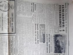 Cumhuriyet Gazetesi - 14 Mart 1960 - CHP Meclisi Bugün Tebliğ Yayınlıyor - Şu Garip İstanbul Fotoğraf - İstanbul'da Hafta Tatilinin Cumaya Alınması İsteniyor - Ramazanda Pide Kuyruğu - Odalar Birliği Umumî Katibi Cihat İren Bir Parti'ye Girmemek İçin Çekildi - Adana Valisi Turhan Kapanlı İle CHP Mebusu Arasındaki Müessif Bir Hadise - Güneşe Atılan Peyk Sinyaller Verdi- Fenerbahçe İzmirspor Maçı Fotoğraf - Evlerden Biri Yazan Orhan Kemal Yazı - Tükürmekle Olmaz Yazan Hasan Ali Yücel Köşe - Kral Hüseyin Mısır Ve İsrail'e Çattı - Seçime Giriliyorsa Yazan Burhan Felek Köşe Yazısı - Chopin Piyano Konkurunu İtalyan Piyanist Kazandı - Soğuğa Karşı Tabii Kanyak - Resimli Roman Bir Çiçekle Yaz Olmaz Yazan ve Çizen Salih Erimez - Parayı Hiçe Sayan Sanatçı Albert Ryder - Lider Beşiktaş Şekerhilale Dün Bir Puan Verdi - Galatasaray Adana Karmasını Dün 2 0 Yendi - Milli Ligde Puan Durumu - Nurmetal Çamaşır Makineleri