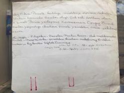 FİLİZ AKIN'IN ORİJİNAL BÜYÜK BOY FOTOĞRAFI - 27 x 24 cm EBADINDA - FİLİZ AKIN, FRANSA PARİS'TE KALDIĞI SÜREDE SEKRETERİ NURHAN HANIM, ERTEKİN DİNÇAY ve FRANSIZ DOSTLARIYLA, ÇOK ESKİ DOSTLARI OLAN CENGİZ TACER ve EŞİ CRHRISTIAN'IN EVİNDE YEMEK YERLERKEN ÇEKİLMİŞ BİR HATIRA FOTOĞRAFI