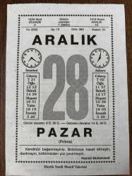 28 ARALIK 2003 - TAKVİM YAPRAĞI - DOĞUM GÜNÜ HEDİYESİ - BÜYÜK SAATLİ MAARİF TAKVİMİ - HZ.MUHAMMED - AHMET KUTSİ TECER - İLK GENEL SİNEMA SALONU AÇILDI - İNSAN FİKRİ NE İSE