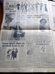 Cumhuriyet Pazar Gazetesi - 8 Kasım 1953 - Yedi Dakika Yazan Doğan Nadi Köşe Yazısı - Karikatür - Düşündükçe Turizm Sahasında Eksiklerimiz Yazan Mazhar Kunt - Uçakla Nakliyat İşi Günden Güne Gelişiyor - Haftanın Şakaları Mecidiyeköyündeki Ev Yazan Burhan Felek Köşe Yazısı - Hikaye Sedef Kutu Yazan J. D'İvray - Sinema Bizden Haberler - Orhan M. Arıburnu Almanya'da Film Çevirecek Fotoğraf - Başrolde Ayhan Işık Mesiha Yelda Ve Ahmed Tekçe'nin Oynadığı Vahşi Arzu - Broadway Eğlence Aleminden Soyunan Kadınlar Sokağı Fotoğrafı - Yeni Türk Filmi Sahildeki Kadın Başrolde Gönül Beyhan Cahit Irgat - Bir Peri Masalı Filmi Başrolde Cüneyt Gökçer Ayten Çankaya Feridun Çölgeçen Fotoğrafı - Ev Kadın Moda Köşesi - İspanya'nın En Büyük Ressamı Goya Yazan Samih Nafiz Tansu - Kebaba Dair Yazan Fuad Duyar - Açlık Grevi Yapan Kanuni Sultan Süleyman'ın Veziri Hüsrev Paşa - Dünyada Görülen Seralarda En Meşhurları - Mürekkep Gölü - Tarihte Görülmemiş Bir Baskın