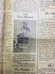 YENİ KÖROĞLU GAZETESİ - 30 TEMMUZ 1932 - SAYI: 445 - SULH MASASINDA KOPAN YUMRUK KAVGASI BÖYLE OLDU - 100 BİN DİNDAŞI KILIÇLA DOĞRAYAN HACCACI ZALİM, İSLAM TARİHİNİ AL KANA BOYAYAN BU ADAMIN MACERASI - YAVUZ PAŞA SORUYOR: İŞLER NASIL? - ANA KIZ, KARI KOCA - USTA İSEN BERBER OL - DİNSİZİN HAKKINDAN İMANSIZ GELİR, HİKAYE - NE ZALİM ADAM! - NAMAZ KILARKEN! - KAN! CİNAYETLERE KARŞI - ASILDILAR - ŞAPKA MÜSABAKASINDA HEDİYE ALAN KARİLER - PELVANLAR - İZMİR'DE GAZİ HEYKELİ - BUNA KARŞI DURULMAZ! OTOBÜS ve KAMYON ŞİMENDİFERİ BASTIRDI - DEVRAN, BABA NASİHATI - İPEKİŞ, BURSA REKLAMI - YAHNİKAPAN OĞLU - GAZETENİN İZMİR MÜVEZZİLERİNİN FOTOĞRAFI