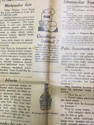 YENİ KÖROĞLU GAZETESİ - 13 AĞUSTOS 1932 - SAYI: 449 - İTALYA'DAN PARA, RUSYA'DAN MAKİNELER GELİYOR - BÜYÜK GAZİMİZİN BİR İŞARETİ 200 CİLT KİTAP VERİYOR - KARIN DOYURMAZ İŞLERDEN FAYDA YOK - KABEDE HIRSIZ! - FINDIK! - KUDRET HELVASI - SÜRGÜN - MAHPUSLAR İÇİN - KAHVECİ AHMET MÜŞTERİ BEKLİYOR - ÇOCUKLARA İSTİKBAL - İDMANCILAR YEMELİ - BOMONTİ RAKI - AYVALIK-BORNOVA MAÇI - UCUZLUK ŞAMPİYONU - HAM HUM ŞARALOP! - HANIM POLİSLER - BURSALILARA NASİHAT - HACCACI ZALİM, DİN Mİ, DÜNYALIK MI? KEMALETTİN ŞÜKRÜ - YERLİ MALLARI SERGİSİNDE İPEKİŞ - 1932 GENÇ MUALLİM KIZLARIMIZIN FOTOĞRAFI