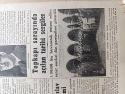 Cumhuriyet Gazetesi - 14 Kasım 1945 - İngiliz Başbakanı Mr. Attlee'nin Amerikan Kongresi deki Söylevi - Filistin Meselesi - Ankara Cinayeti Davası Dün Karara Bağlandı - Katil Reşid Mercan 20 Sene Haşmet Orbay İse 1 Sene Hapse Mahkum Edildi - De Gaulle Dün Tekrar Devlet Reisi Seçildi - Topkapı Sarayında Açılan Tarihi Sergiler Fotoğraf - Yugoslav Seçimi Tito'nun Büyük Bir Çoğunluk Kazandığı Tahakkuk Ediyor - Tekel Davaları - Uğursuz Yıl Leon Blum'un Hatıraları Yazı Dizisi - Bir Aşk Gecesi Nakleden Hamdi Varoğlu Yazı Dizisi - Kitap Saati Yazan Burhan Felek Köşe Yazısı - Sherlock Holmes Ve Gizli Radyo Alkazar Sinemasında - Endülüs Geceleri İpek Sinemasında - Münir Nurettin Senenin İlk Konseri Saray Sinemasında - Bugünkü Radyo Programı - Öksürük Ve Bronşite Karşı Tural - Hasan Parfümleri - İstanbul Belediyesi Şehir Tiyatrosu Komedi Kısmında Söylemeli Mi Dram Kısmında Sanatkar Aşkı Oyunu - Borsa - Singer Saatleri