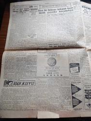Cumhuriyet Gazetesi - 3 Kasım 1954 - Amerika'da Seçim Hararetli Geçti - Celal Bayar'ın Nutkunun Akisleri - Bina Kiralarına Dair Yeni Bir Kanun Teklifi - Antalya'da Bulunan Tarihten Önceki Devirlere Ait Karşın Mağarası Fotoğrafı - Türkiye'nin En Küçük Dolmuşu Yakacıkta Fotoğrafı - İran Şahının Kardeşinin Cesedi Bulundu - NATO Sulh Yolu Kervanı Balıkesir'de Bir Evi Yıktı - Strazburg Tıp Fakültesi Dekanı Rene Fontaine İstanbul'da - 1001 Kuyu Yazan Va Nü Yazı - 115 Yıl Önce Tanzimat İlan Edilmişti Yazan Samih Nafiz Tansu - İran'a Amerikan Yardımı -  Ankara Üniversitesi Bugün Açılıyor - Deve Kuşu Yazan Burhan Felek Köşe Yazısı - Kore Ve Japonya'ya Türk Öğretmenler Gönderilecek - Bu Gece Yapılacak Basketbol Maçları - Hint Yıldızı Saray Sinemasında - Zanzibar Fedaileri Azak Ve Emre Sinemasında - Kör Bakire Lüks Ve İnci Sinemasında - Zoraki Diplomat Yazan Yakup Kadri Karaosmanoğlu Yazı Dizisi - Resimli Romanımız Doktorun Aşkı Yazan George Simenon - Gönül Yazar Puro Tuvalet Sabunu Kullanıyor