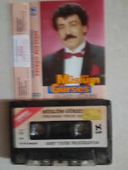 MÜSLÜM GÜRSES  YÜREĞİMDEN VURDUN BENİ KAĞIT BASKI