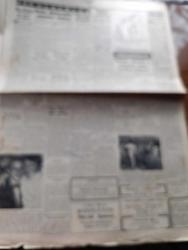 Cumhuriyet Gazetesi - 21 Ocak 1958 - Yüksek Rütbeli Komutanlar Arasında Nakil Ve Tayinler - İstanbul Merkez Komutanlığına Tuğgeneral Vahit Kıratlı Getirildi - Başbakan Adnan Menderes'in Tetkikleri Fotoğrafı - Bağdad Paktı İçtimaında Aktedilen İlk Anlaşma - Fatin Rüştü Zorlu'nun Kıbrıs'a Dair Beyanatı - Burdur'da 20 Hürriyetli Hapse Mahkum Edildi - Mebuslar Kan Vermeye Başladılar Fotoğrafı - Amerika'dan Gıda Maddeleri Alıyoruz - Üniversite Ve Siyaset Yazan Profesör Doktor Hüseyin Naili Kubalı - Dünya'nın En Büyük Emniyet Teşkilatı FBI'in Hikâyesi Çeviren M. K. Kan Yazı Dizisi - Yazanlar Ve Okuyanlar Yazan Burhan Felek Köşe Yazısı - İtalya'da Norma'yı Oynayacak Opera Sanatkarı Kalmıyor - Gençlik Rüyası Filmi Yeni Melek Sinemasında - Dünya Karikatürleri -  Amerikan Basketbol Şampiyonası Bir Yılda 158.000.000 Kişi Seyretti - Kulüpler Ecnebi Hakem İstiyorlar - Milli Basketbolcu Yılmaz Gündüz Ameliyat Oldu