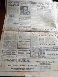 Cumhuriyet Gazetesi - 20 Ekim 1954 - Paramızın Kıymetini Korumak İçin Alınan Tedbirler - Irak Başvekili Nuri Said Paşa Türkiye'den Ayrıldı - Irak Başbakanı Nuri Sait Paşa Ve Adnan Menderes Yeşilköy Havaalanında Fotoğrafı - İstanbul Belgrad Temsili Maçı - Perapalas Oteli Sahibi Misbah Muhayyeş'in Vasiyetnamesi Açıldı -  Zoraki Diplomat Yazan Yakup Kadri Karaosmanoğlu Yazı Dizisi - Cumhuriyet Bayramı Hazırlığı - Korgeneral Fazıl Bilge Teğmen Hasan Güngör Ve Er Latif Karagöze Hediyelerini Veriyor - 1001 Kuyu Yazan Va Nü Yazı Dizisi - Londra Geceleri Yazan Robert Fabian Yazı Dizisi - Almanya'da Hayat Yazan Burhan Felek Köşe Yazısı - Dolandırıcı Filmi İstanbul'da İlk Kez Türkçe Olarak Alkazarda - Mazisini Unutan Kadın Lüks Ve Pangaltı Tan Sinemalarında - Dünya Basketbol Şampiyonası - Lig Maçlarında Hakem Deplasmanı Yapılacak - Bahçeden Bir Adam Girdi Yazan Perihan Zorlu Yazı Dizisi - Resimli Romanımız Doktorun Aşkı Yazan George Simenon - Film Yıldızı Belgin Doruk Puro Tuvalet Sabunu Diyor