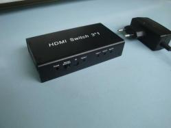 3 PORT HDMI SPLITTER ( 3 Giriş / 1 Çıkış HDMI ÇOKLAYICI ) + ADAPTÖR - 2. EL ÇOK TEMİZ DURUMDA