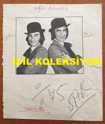 UĞUR BÖCEKLERİ MÜZİK GRUBUNUN ORİJİNAL DERGİDEN KESİLME FOTOĞRAFI (ZEKİ YURTBAŞI & YALÇIN ÖZDEN) - 12 x 10 cm EBADINDA