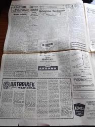 Cumhuriyet Gazetesi - 31 Ağustos 1959 - Ankara'daki Törende 2 Jet İnfilak Etti - Uçak Faciası 50 Bin Kişinin Önünde Cereyan Etti Fotoğraf - 30 Ağustos Zafer Bayramı Bütün Yurdda Kutlandı - Kıbrıslı Rumlar Türkleri Mitralyözle Tehdid Ettiler - İzmir Fuarını Yarım Milyon Kişi Gezdi - Terfi Eden Subaylar Fotoğrafı- Doktor Fazıl Küçük Yeşilköy Havaalanında Fatin Rüştü Zorlu İle Fotoğrafı  - 30 Yıllık Halkın Sesi Gazetesi Kapandı - Atatürk Büyük Taarruzu Günü Gününe Bildiriyor Yazan Haluk Yusuf Şehsuvaroğlu Yazı Dizisi - Ortadirek Yazan Yaşar Kemal Yazı Dizisi - Malazgirtten Dumlupınara Yazan Hasan Ali Yücel Köşe Yazısı - Kadın Ve Çarşaf Yazan Hamdi Varoğlu Köşe Yazısı -Brigitte Bardot Geliyor - Dışişleri Bakanı Fatin Rüştü Zorlu Paris'e Gitti - Burhan Felek - Bir Film Çevirmesi İçin Callas'a 500,000 Dolar Verolecek- Feza Maymunu Baker'e Koca Lazım - Beşiktaş Vefa'yı Dün 4 1 Mağlup Etti - Binicilik Seçmeleri Dün Yapıldı -  Doğubank - Fenerbahçe Bursa'da Güven'i 4 0 Yendi - Komili Zeytinyağı