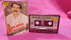 Efemera - İBRAHİM TATLISES - AYAĞINDA KUNDURA - ÇİL KONDÜSYON - KAĞIT BASKI KASET - kitantik - kitaLog