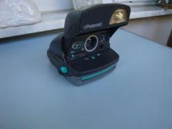 POLAROID 600  ( FOTOĞRAFI ANINDA ÇIKARAN )  FOTOĞRAF MAKİNESİ - Made ENGLAND - Açıklamayı Okuyunuz