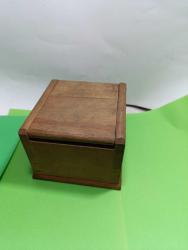 ÇY10-----EL YAPMI ESKİ AHŞAP KUTU