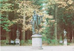 Efemera - ON İKİ PARÇA . APOLLON BELVEDERE HEYKELİ . ANTİKA BİR ORJİNALİN KOPYASI . SK . F . GORDEEV VE E .GASTEKLU .XVIII YÜZYIL(FOTOĞRAFÇI G .S . SHABLOVSKY) - kitantik - kitaLog