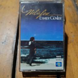 NİLÜFER / ESMER GÜNLER / KASET