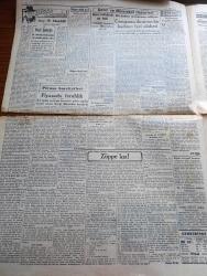 Cumhuriyet Gazetesi - 3 Şubat 1941 - Harpten Sonraki Facia Yazan Yunus Nadi Köşe Yazısı - Metaksas İçin Ayin Fotoğrafı -  Alman Tayyareleri Libay Üslerine Akın Yaptılar -Eritrede Agordat Ve Bierundi Zaptedildi - Berlin Vichy İrtibatı Kesilmek Üzere - Arnavutluk Cephelerinde Son Vaziyeti Gösterir Harita - Beşiktaş 5 Beyoğluspor 1 Fotoğraf - Galatasaray Kasımpaşayı 5 0 Yendi - Büyük Muasırlar Yazan Winston Churchill Yazı Dizisi - Körler Orkestrasının Konseri - Kızıl Vazo Yazan Peride Celal Yazı Dizisi - Yeni Irak Kabinesi Kuruldu - İş İnada Bindi Galiba Yazan Burhan Felek Köşe Yazısı - 5 Resim Sergisi Yazan Fikret Adil - Münir Nurettin Yarın Akşam Zengin Programlı Bir Konser Veriyor - Lig Maçlarında Puan Vaziyeti - Şehir Tiyatrosu İstiklal Caddesi Komedi Kısmında Kiralık Odalar - Çapamarka - Tungsram - Nevrozin Ağrı Kesici - Türkiye Cumhuriyeti Ziraat Bankası - Singer Saatleri