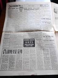 Cumhuriyet Gazetesi - 28 Haziran 1960 - Şakşakçı Basına Paydos Diyelim Yazan Nadir Nadi Köşe Yazısı - Milli Birlik Komitesinin Dünkü Toplantısı Silah Taşıyanlara Dair Af Çıkarılıyor - Cemal Gürselin Partiler İle İlgili Demeci - Sabıklar Banyo Dairelerine Bile Telefon Koydurmuşlar - Yunus Nadi Armağanı Neticesi Belli Oldu Birinci Ekrem Alptekin - Hürriyet Mücadelesinde 8 Objektif Sergisi - Kıbrıslı Türkler Londra Ve Zürih Paktlarını Tanımıyorlar - Aydın Köylerinde İnkılap Aleyhine Beyanname Dağıtan 3 Kişi Yakalandı - Yıldızlar Mahallesinde Komiserdim Beverly Hills Yazan Clinton Anderson Yazı Dizisi - Dümensiz Gemi Yazan Rikkat Köknar Yazı Dizisi - Rockfeller Başkan Adayı Nixon'a Açıkça Cephe Aldı - Resimli Roman Başkasının Günahı Çizen Yves Sayol - Selimiye Koca Sinan Kırkpınar Koca Yusuf Yazan Erdoğan Arıpınar - Fenerbahçe'de Boks Şubesi Kaptanı Halit Çetinkaya İstenilmiyor - Amatör Türkiye Şampiyonu Sakarya Yıldırımspor - İbrahim Karabacak Yendiği Hasan Acar'ın Elini Öpüyor Fotoğrafı