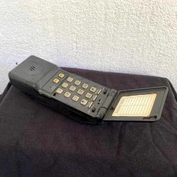 1988 Japonya, Panasonic 3 CTB İlk Nesil Telsiz Telefon
