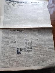 Cumhuriyet Gazetesi - 8 Haziran 1944 - Harp Sona Yaklaşıyor Yazan Nadir Nadi Köşe Yazısı - İstila Hareketi İnkişaf Ediyor - Müttefikler Üç Köprü Başı Kurdular - İstila Sahasını Ve Müttefiklerin Kurdukları Köprübaşıları Ve Mevkilerini Gösterir Harita - Roosevelt'in İfşaatı - Müttefikler Başkumandanı General Eisenhower Paraşütçülerle Fotoğrafı - Fransız Başvekili Laval - Milli Şef İsmet İnönü Dün Ankara'ya Döndüler - Cemal Nadir Karikatür - Küçük Hikaye Namuslu Serseri Çeviren Hamdi Varoğlu - Dalgalar Senfonisi Bu Akşam Lale Sinemasında - Sokaktan Gelen Kadın Yazan Esat Mahmut Karakurt Yazı Dizisi - Edebiyat Bahisleri Yazan Rüştü Şardağ - Resmi Daireler Yazan Burhan Felek Köşe Yazısı - Mussolini İstila İçin Ne Diyor - Hasan Kuvvet Şurubu - Taksim Belediye Gazinosunda Rosita Alonso - Bugünkü Radyo Programı - Çapamarka - Radyokarbon - Nevrozin - Ravel Parfüm - Ademi İktidar Ve Bel Gevşekliğine Karşı Hormobin