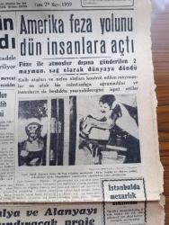 Cumhuriyet Gazetesi - 29 Mayıs 1959 - CHP Meclis Grubu Dün Bir Bildirildi Yayınladı - Amerika Feza Yolunu Dün İnsanlara Açtı - Canlı Olarak Dünyaya Dönen İlk Feza Yolcuları Maymunlar Fotoğrafı - Demokrat Parti Genel Merkezi Cumhuriyetçi Köylü Millet Partisinde Çözülme Olduğunu Bildiriyor - Maçkada Taşlık Tenis Kulübü Basıldı - Amerikan Bandosu Fotoğrafı -  Bahar Ve Çiçek Bayramı - İstanbul'un 506. Fetih Yıldönümü - Kurtlar Ulurken Yazan Alix Andre Yazı Dizisi - Bay Oscar Karikatür - 1958 1959 Yunus Nadi Armağanı Röportaj Müsabakası -  Marlene Dietrich Kadınlara Nasihat Veriyor - Uluç Ali Yazan Halikarnas Balıkçısı Yazı Dizisi - Gary Grant Cazibesinin Sırrını İtiraf Etti - Kırlangıç Zeytinyağları - Papa 11 Haziran'da Celal Bayar'ı Kabul Edecek - Devrim Tarihi İmtihanında Bir Hadise - Avrupa Basketbol Şampiyonası - Doğu Almanya İle Oynuyoruz - Fenerbahçe Haftaya Doğan Türk Birliğinin Davetlisi Olarak Kıbrısa Gidiyor - 3. Akdeniz Oyunlarına Lübnan Hazırlanıyor - Federasyon Kupası