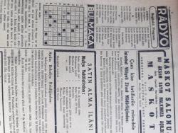 Cumhuriyet Gazetesi - 23 Birincikanun (Aralık) 1943 - Mahmut Esat Bozkurt Yazan Şükrü Kaya Köşe Yazısı - Japonya İçin Nihai Zafer - Başvekil Tojo 1944 Senesi İçin Japonya Milletine Zafer Vadediyor - Ada Çanları Temizleniyor - Kahire'de Askeri Bir Anlaşma İmzalandı - Hitler Berlin Halkına Dua Ediyor - Londra Halkevi - Sovyet Orduları Vitebsk'e Yaklaştı - 7 Misli Artan Balık Fiyatları - Lüferin Kilosu 350 Uskumrunun 200 Oldu - Ortona Şehrinde Tank Savaşları Oluyor - Maarif Vekili Hasan Ali Yücel'in Mecliste Söyledikleri - Yıldız 1944 Yıllığı Bugün Çıktı - Anadolu'da Dolaşan Tuluat Kumpanyaları - Zehirli Gaz Kullanmayı İsteyenler Aldanıyorlar Yazan Emekli General H. Emir Erkilet - Şişli Telefon Santrali Genişletildi - Vatan Kahramanları Kadıköy Süreyya Sinemasında - Yugoslavyadaki Mukavemet Hareketleri Yazan Ömer Rıza Doğrul Köşe Yazısı - Ali İhsan Sabis Davaları - Bulgar Başvekili Bojilif Türkiye Orta Elçisi Vasfi Menteşoğlu Kabul Etti - Hukuk Fakültesinde Mahmut Esad Bozkurt Merasimi