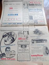 Cumhuriyet Gazetesi - 18 Eylül 1954 - Tunçbilek Elektrik Santralinin Temeli Dün Törenle Atıldı - Başvekil Adnan Menderes Afyon'da Çimento Fabrikasının Temel Atma Töreninde Nutkunu Söylerken Fotoğraf - Cumhurbaşkanı Celal Bayar Halkı Selamlıyor - Polis Ziya Sebat İşlediği Cinayeti Aydınlatıyor - Ankara'ya Gelen Müslüman Kardeşlerin Temsilcileri - Adsız Sultan Yazan Kemal Ragıp Yazı Dizisi - Londra Geceleri Yazan Robert Fabian Yazı Dizisi - Taksim Belediye Bahçesi Boşaltılıyor - Bulgaristan'da Ayaklanma - Trafik Kanununa Uymayanlara Verilecek Ceza - Arap Aleminin Meşhur Şarkıcısı Ümmü Gülsüm Bir Doktorla Nişanlandı - Fenerbahçe Galatasaray Anlaşmazlığı Sona Erdi - Beşiktaşlılar İsrail'e Gittiler - Sovyet Rusya Atletizm Şampiyonası - Amerika'da Eski Otomobillerin İştirak Ettiği Yarış Fotoğrafı - Denedikten Tarihi Gondol Festivali Fotoğrafı - Resimli Roman Yeşil Saksı Yazan George Simenon Yazı Dizisi - Film Yıldızı Neriman Köksal Puro Tuvalet Sabunu Kullanıyor - Arı Bisküvileri - Radyolin