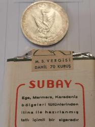 27 Mayıs 1960 DARBE Hatırası Gümüş 10 tl. Ve Subaylara Mahsus 27 Mayıs 1960 Milletle Elele Yazılı Dolu Sigara Paketi. Koleksiyonluk. Para 15 gr.