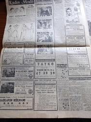 Cumhuriyet Gazetesi - 31 Ocak 1957 - Adnan Menderes Turgut Reisin Türbesini Ziyaret Etti Fotoğraf - İthalattan Hazine Hissesi Tacirleri Telaşa Düşürdü - İsveçte  Rus Casusu Olarak Tevkif Edilen İstanbullu Zartanyan  - Şair Ziya Osman Saba Vefat Etti - İlaç Darlığı Ve Hastanelere Kabul Edilmeyen Hastalar - Eisenhower'in Ortadoğu Planı Amerika Temsilciler Meclisinde Kahir Ekseriyetle Kabul Edildi - İdam Sehpasında Can Veren Devletliler Derleyen Cemaleddin Saraçoğlu Yazı Dizisi - Despot Yazan Reşat Enis Yazı Dizisi - Karısına Fuhuş Yaptıran Adam - Uydurma Selanik Davası Oktay Engin'in Ebeveyni Üzerinden Manevi Baskı Yapılıyor -  İthalat Vergisi Burhan Felek Köşe Yazısı  - Kalbimin Sesi Filmi Lale Sinemasında  - Tanrıdağ Ziyafeti Provalarında Altan Hanoğlu Ve Talat Artemel - Tek Devrelik Gollerle Galatasaray 4 Emniyet 1 - Adalet Beyoğluspor Maçı Bugün - Silahlı Kuvvetler Harb Okulları İkinci Spor Bayramı Yapılıyor -  Fenerbahçe'nin 50. Yılı İçin İharoş Davet Edildi - Komili Sabun Tozu