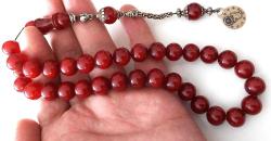 OSMANLI DÖNEMİ MALZEMEDEN YAPILMA ŞIKIR ŞIKIR HARİKA KIRMIZI RENKLİ YELPAZELİ GÜMÜŞ PÜSKÜLLÜ MUHTEŞEM SIKMA KEHRİBAR TESPİH 4ZZ2RR ÇOK NADİR