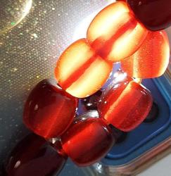 OSMANLI DÖNEMİ MALZEMEDEN YAPILMA ŞIKIR ŞIKIR HARİKA AÇIK KIRMIZI RENKLİ HAVŞALI GÜMÜŞ PÜSKÜLLÜ MUHTEŞEM SIKMA KEHRİBAR TESPİH 1A1E1RR ÇOK NADİR