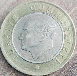 1 LİRA, 2022 ÇÇT düz