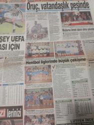 Fotomaç Spor Gazetesi -7 ŞUBAT 1993-yavuz gürel-beşiktaş-sarıyerspor-tanju-sarıyer başkanı ihsan yalçın-fenerbahçe başkanı metin aşık-hüsnü çil-ümit -gerson-murat deveci-erhan ukan-tan yaşa- Gökmen ay zıt-cihad bilgiç-hakan bal-ilker Çalışkan- coşkun kürk-yücedağ-erdi-venglos-küçükköyün derdi büyük-trabzon-harika avcı-galatasaray-hakan-fuat-karşıyaka