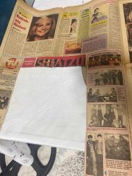 HÜRRİYET GAZETESİ HÜRRİYET KELEBEK TV GAZETESİ - 5 Temmuz 1976 -güneş tecelli-Ajda Pekkan kendine dudak arıyor-kadında yaş dönümü-ünlülerin dolu işleri şimdi ne yapıyor-prenses Fevziye-Süreyya-Kral Karlos eşi Sophie ve çocukları-yarışma-İstanbul Festivali'nde iki büyük kadın sanatçı boyunuzu uzatınız Mesut mertcan radyodan TV'ye geçti-komiser Kolomb'u geride bırakan film-hedef 12 başlıyor-Füsun Önal yedi şarkı söyleyecek-ve bir sinema olacak-haftanın karikatürü