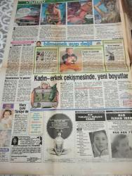 HÜRRİYET GAZETESİ HÜRRİYET KELEBEK TV GAZETESİ - 17 Aralık 1991- Hasan çapan-ibrahim çapan-elif Kıramer- çapkınların acı kaybı- Doçent Doktor Özer Ergün- Adnan Menderes- bingo- Fatma batukan-imparatorluğu hazırlanıyor-garip hırsızlık-julie canton- plastip şova taze kan- vasiyetname-hürriyet-trt- Uğur dündar-şantaj- çeşitleme-muzaffer Ertürk- Nuri ergün-ayhan ışıksu çizgi Arzu Okay- 1991 komedisi-karşı karşıya- enis Fosforoğlu- tutku-bilmemek ayıp değil-azize bergin-corci-alo ilhan irem-mary cohr- alışveriş rehberi-büyük altın kampanyası-deri giyinme özpanda kalitesi-izmirli kürk sarayı-idem-arapça- murat Sürücü Kursu- Yeni yılda da bulaşık mı yıkayacaksınız- İsak tombul-burak profil-hakan marley