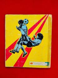 TÜRK FUTBOLU 1985/86 - Panini Futbol Çıkartma Albümü 1985/1986 Sezonu Türkiye 1. Ligi - Figurine Panini - 19 Takım - 187 Çıkartma - Doluluk %54 - Kondisyon, Haliyle, Kabından Ayrılmış, Bantlanmış - Galatasaray Fenerbahçe Beşiktaş Trabzonspor Samsunspor Sarıyer MKE Ankaragücü Altay Gençlerbirliği Eskişehirspor Zonguldakspor Denizlispor Malatyaspor Kocaelispor Rizespor Bursaspor Sakaryaspor Orduspor Kayserispor