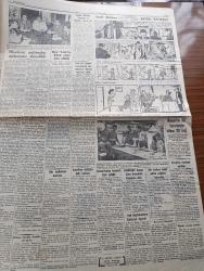 Cumhuriyet Gazetesi - 22 Temmuz 1954 - Yeni Kar Hadleri Kararnamesi Dün Sabahtan İtibaren Meriyete Girdi - Hindiçini Mütareke Anlaşması Aktedildi - Vietnam Komünistlerle Yarı Yarıya Paylaşıldı Kızıllar Laos İle Kamboçyadan Çekilecekler - Abdulkadir Seven Kara Kuvvetleri Komutanı Oldu - 7. Dil Kurultayında Komisyon Kararları - Ekmekler Neden Bozuk Çıkıyor - Suriye'de Seçimden Önce Kanlı Hadiseler Oluyor - Filistini Kurtarma Cemiyetinden Bir Heyet Geliyor - İspanya'da Erkeklerin Şortla Gezmeleri Yasak - Yunan Amerikan Gerginliği - Fenerbahçe Antrenörü Samim Göreç'in Basketbol Programı Kabul Edildi - 1954 Sinema Güzeli Miss İsabella Abati - Kumarbazlar Kralı Yunan Nik'in Maceraları Yazı Dizisi - Kırşehir'den Nevşehir'e Göç Fotoğraflı - Resimli Romanımız Ecel Gemisi - Havilland Krem - Gripin - Sana Nebati Margarin - Doğubank - Nişantaşı Nur Eczanesi