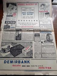 Cumhuriyet Gazetesi - 22 Temmuz 1954 - Yeni Kar Hadleri Kararnamesi Dün Sabahtan İtibaren Meriyete Girdi - Hindiçini Mütareke Anlaşması Aktedildi - Vietnam Komünistlerle Yarı Yarıya Paylaşıldı Kızıllar Laos İle Kamboçyadan Çekilecekler - Abdulkadir Seven Kara Kuvvetleri Komutanı Oldu - 7. Dil Kurultayında Komisyon Kararları - Ekmekler Neden Bozuk Çıkıyor - Suriye'de Seçimden Önce Kanlı Hadiseler Oluyor - Filistini Kurtarma Cemiyetinden Bir Heyet Geliyor - İspanya'da Erkeklerin Şortla Gezmeleri Yasak - Yunan Amerikan Gerginliği - Fenerbahçe Antrenörü Samim Göreç'in Basketbol Programı Kabul Edildi - 1954 Sinema Güzeli Miss İsabella Abati - Kumarbazlar Kralı Yunan Nik'in Maceraları Yazı Dizisi - Kırşehir'den Nevşehir'e Göç Fotoğraflı - Resimli Romanımız Ecel Gemisi - Havilland Krem - Gripin - Sana Nebati Margarin - Doğubank - Nişantaşı Nur Eczanesi