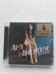 AMY WINEHOUSE BACK TO BLACK    CD MÜZİK CD ORJİNAL MÜZİK ( CD 10899
