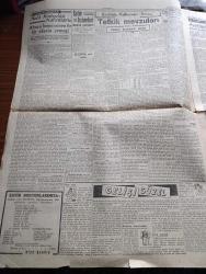 Cumhuriyet Gazetesi - 20 Kasım 1946 - Fransız Komünistleri Ne Düşünüyor Yazan Nadir Nadi Köşe Yazısı - Güvenlik Konseyi Müdürleri Biten Üyelikler Yerine Suriye Belçika Ve Columbia Devletleri Seçildi - Memur Ve Subayların Aylıklarına Zam - Yunanistanda Savaşa Hava Kuvvetleri De İştirak Ediyor - Celal Bayar ve Muğla'da Ona Refakat Eden Adnan Menderes - Eski Meclisi Mebusan Reisi Halil Menteşe'nin Hatıraları Yazı Dizisi - Köylünün Kalkınma Davası Yazan Yusuf Mazhar Aren - Güreşçilerimiz Yarın Geliyor - Yavuz Sultan Selim Ağlıyor Yazan Feridun Fazıl Tülbentçi Yazı Dizisi - İngiltere'nin Dış Politikası Yazan Ömer Rıza Doğrul Köşe Yazısı - Fethi Erdem Beyoğlu Belediye Hastanesi Başhekimliğine Tayin Edilmiştir - Neye Yarar Yazan Burhan Felek Köşe Yazısı - İsmail Dümbüllü Tiyatrosu Ve Suzan Yakar Bakırköy Yeni Sinemada - Roma'da İngiliz Elçiliğine Suikast Yapanlar - Hakemin Pehlivanlığı Yazan İsmail Habib Sevük - Gençlik Günahı Filmi Taksim Sinemasında - Garp Tarihinden Meraklı Sayfalar