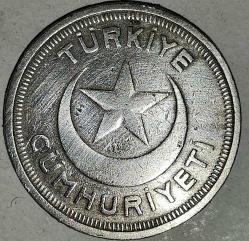 TÜRKİYE  1938   10  KURUŞ
