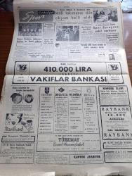Cumhuriyet Gazetesi - 10 Nisan 1958 - Profesör Hüseyin Nail Kubalı Dün Kürsüsüne İade Edildi - Hüseyin Nail Kubalı'ya Sorulan Sorular - İstanbul'da İstimlak Faaliyeti - Subayların Memurların Aylıkları Arasında Eşitsizlik Kaldırılıyor - İngiliz Elçisi James Bowker Dün Fatin Rüştü Zorlu İle Görüştü - Elazığlı Öğrenciler Kıbrıs'a Gönderecekleri Bir Bayrak İçin Kan Vermekteler - Mareşal Fevzi Çakmak'ın 8. Vefat Yıldönümü - Bir Yıl Müddetle Yeni Bir Banka Açılmayacak - Celal Bayar'ın Almanya Ziyareti - Üçüncü Alev Yazan Nihal Karamağaralı Yazı Dizisi - Laiklik İnkılabının Yıldönümü - Personel Kanunu Münasebetiyle Yazan Burhan Felek Köşe Yazısı - Migros'u Islah Etmeli - Hipnotizmanın Tıpta Yeni Bir Zaferi - Ulus Gazetesi Dün Bir Ay Müddetle Kapatıldı - Manchester Milan Maçlarının Tarihleri Belli Oldu -  İzmir'in Şampiyonu Altay Fotoğraf - Fenerbahçe Dün İstanbul'a Döndü - Milli Takımımız Dün Akşam Belli Oldu - Spor Sarayına Şekil Veriliyor - Beynelmilel Güreş Federasyonu Başkanı Vehbi Emre