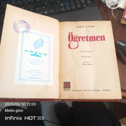 Öğretmen. Hediye kitap