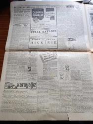 Cumhuriyet Gazetesi - 9 Şubat 1954 - Abidin Daver Yazan Nadir Nadi Köşe Yazısı -  Berlin'de Dörtler Gizli İçtimalara Başladılar - Türk Gökü Tatbikatı Başladı - Üstad Abidin Daver Dün Akşam Vefat Etti - Celal Bayar Dün Akşam Los Angeles'e Gitti - Norveçte Sovyet Casusları -  Beynelmilel Hukukçular Kongresi - İnce Memed Yazan Yaşar Kemal Yazı Dizisi - Abidin Daver'in Neşredilmemiş Son Yazısı Japon Donanması Ne İdi Ne Oldu - Odun Kömür Ateş Yazan Burhan Felek Köşe Yazısı - Kıbrıs'ta Türk Mezarlığını Rumlar Yol Haline Getirdi - Necmi Rıza Konseri Melek Sinemasında - Melbourne'da Olimpiyat Hazırlıkları - İstanbul Belediyesi Şehir Tiyatroları Dram Kısmında Her Şeye Rağmen Komedi Kısmında Makine Oyunu -  Yeni Ses Opereti Venüs Bar -  Bugünkü Radyo Programı - Aşk Herşeyin Üstünde Yazan Sermet Sami Uysal - Resimli Roman Liman Cinayeti Yazan George Simenon - Abidin Daver'e Ait Hatıralar Fotoğraflar - Beynelmilel Portreler Anastasi Mikoyan - 1953 1954 Yunus Nadi Mükafatı En Güzel Hikaye