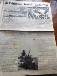 Cumhuriyet Gazetesi - 1 Ağustos 1939 - Gençliğin Terbiyesi Yazan Nadir Nadi Başmakale - İngiliz Sovyet Anlaşması - Tokyo Sokaklarında İngiltere Aleyhine Büyük Nümayişler - Halk Bankası Müdürü Ata Evcim İzahat Veriyor - Mahfiruz Sultan Yazan Kadircan Kaflı Yazı Dizisi - Topkapı Sarayı Bahçesinde Yapılan Hafriyat - Alman Prodüksiyonunun Son Listesi - Kant'ın Kozmogonisi Yazanlar Profesör Salih Murat- Dün Yapılan Yelken Yarışları - Balkan Bisiklet Şampiyonası - Uçurumda Bir Genç Kız Yazan Server Bedi - Yıldırım Harbi Nedir Yazan Abidin Daver - Kıyamet Kopuyor Yazan Maurice Dekobra Yazı Dizisi - Günün Bulmacası - Kodak - Arıların Yaşayışı - Ziraat Bankası - Hasan Traş Bıçağı - Fosfarfol Kan Kuvvet İştah Şurubu - Remington Daktilo - Krem Kanzuk - Hitler Beyrutta - Filistin Tedhişçileri Lideri Abdurrahman Ammanda - İzmir Kızılay Reisi Cevdet Fuat Vefat Etti - Fransa'da Büyük Seçimin Tehiri Yazan Peyami Safa - Taklit Türk Sigaraları - Yugoslav Talebeleri Topkapı Sarayında Fotoğraf