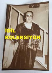 LEVENT KIRCA'NIN AJANS BASIMI ORİJİNAL 3'LÜ FOTOĞRAF SETİ - 18 x 12 cm EBADINDA - LEVENT KIRCA'NIN ''KADINCIKLAR'' ADLI TİYATRO OYUNUNDA GENELEV YAŞANTISI CANLANDIRILDI, MEHMET GÜNEY KADIN KILIĞINDA HURİYE ABLA ROLÜNDE OYNADI, 18 OCAK 1984
