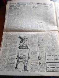 Cumhuriyet Gazetesi - 19 Ocak 1953 - Başbakan'ın Hitabesi Yazan Abidin Daver Başmakale - Başbakan Adnan Menderes Dün Antep'te Yaptığı Mühim Konuşma - Fuat Köprülü Dün Akşam Yugoslavya'ya Gitti Fotoğraf - İngiliz Dışişleri Bakanı Eden'in Türkiye Seyahati - Beşiktaş Vefa İle 1 1 Berabere Kaldı - Kasımpaşa Beykoz Maçı Berabere Bitti Fotoğraf - Turizm Balosunda Şehir Kıyafetleri Fotoğrafı - İran'da Kızardım Kaşani İhtilafı Ciddi Bir Safhaya Girdi - 3 Kadının Romanı Yazan Peride Celal Yazı Dizisi - Revü De Cuba Tepebaşı Gazinosunda - Müşterek Utanç Yazan Burhan Felek Köşe Yazısı - Komünist Partisi İsrail'de Kanundışı Ediliyor - Malatya'da Ahmet Emin Yalman Suikastı İle İlgili Yeni Tevkifler - Malatya Büyük Doğu Cemiyeti - İstanbul Ankara Radyosu Programı - Bedri Rahmi Eyüboğlu Ve Eşi Eren Eyüpoğlu'nun Açtıkları Sergi Fotoğraf - Hikaye Dalga Geçiyoruz Yazan Halikarnas Balıkçısı - Nefis Arı Bisküvileri - Türkiye İş Bankası - Alman Siemens Elektrik Süpürgeleri - Nezle İlacı Enfiyol
