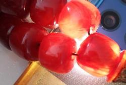 OSMANLI DÖNEMİ MALZEMEDEN YAPILMA ŞIKIR ŞIKIR HARİKA DUMANLI KIRMIZI RENKLİ GÜMÜŞ PÜSKÜLLÜ MUHTEŞEM SIKMA KEHRİBAR TESPİH 1QQQ1R1 ÇOK NADİR