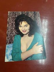 Türkan Şoray keskin color  kartpostalı 15x11 ebatında