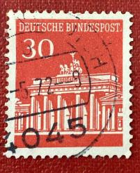 Almanya Pulu - Germany Stamp - Postadan Geçmiş Pul Filateli - 1972 Damgalı - BRANDENBURG KAPISI TEMALI PUL, 30 PARA - YABANCI PULLAR-NOSTALJİK DOĞUM GÜNÜ HEDİYESİ